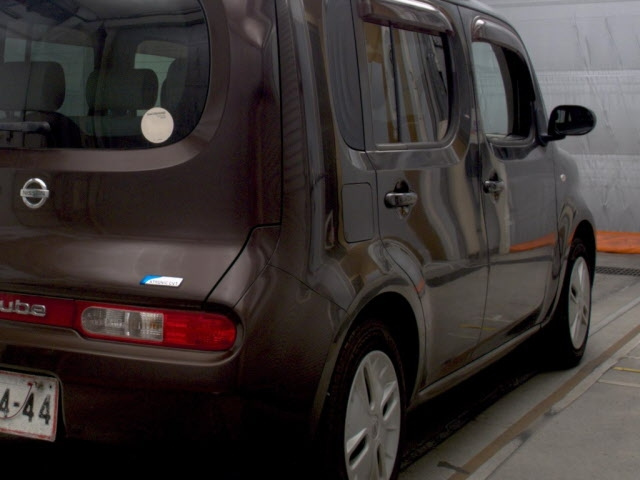 NISSAN CUBE 2010