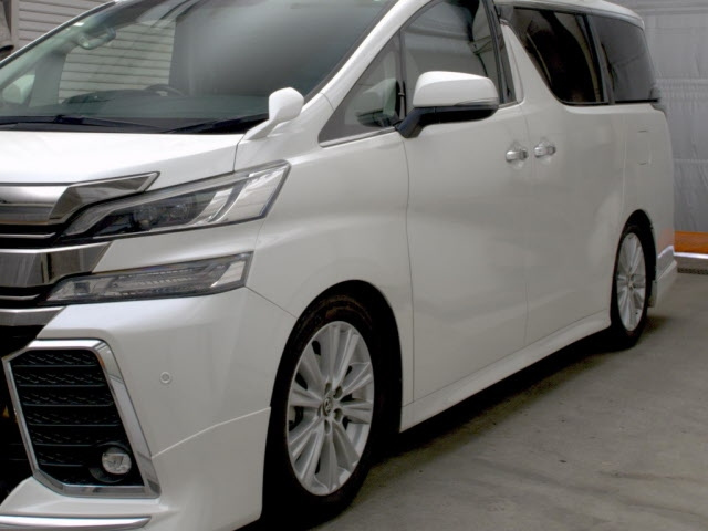 TOYOTA VELLFIRE 2017