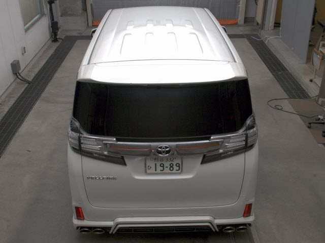 TOYOTA VELLFIRE 2017