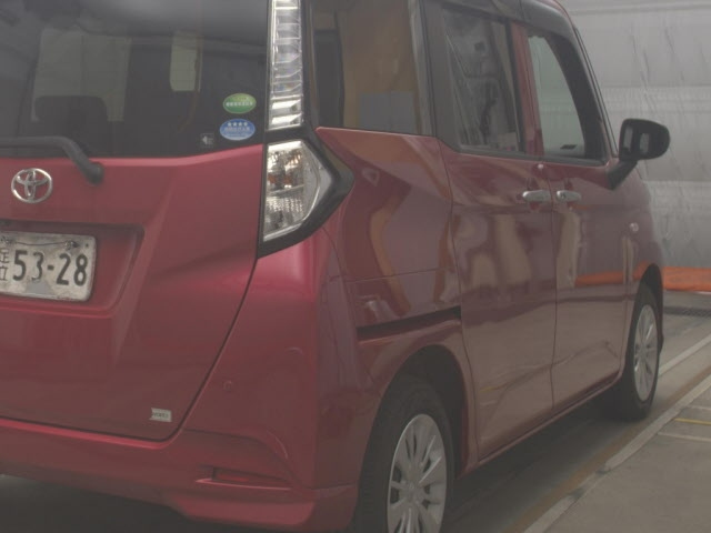 TOYOTA TANK 2018
