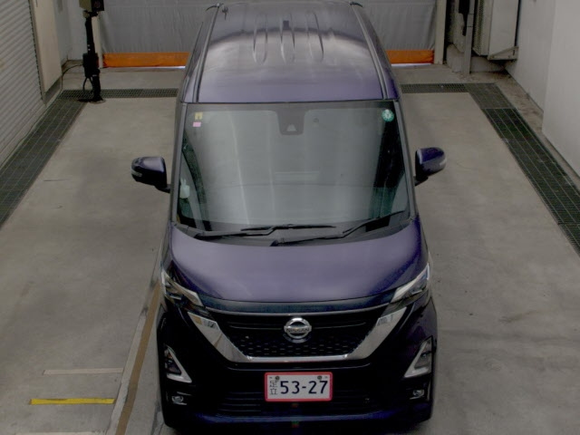 NISSAN ROOX 2020
