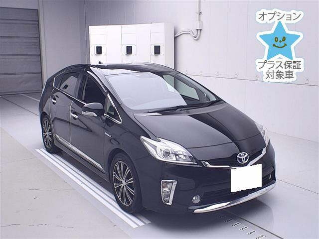 TOYOTA PRIUS 2014