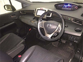 HONDA FREED 2014
