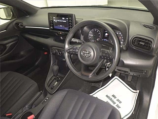 TOYOTA YARIS 2022