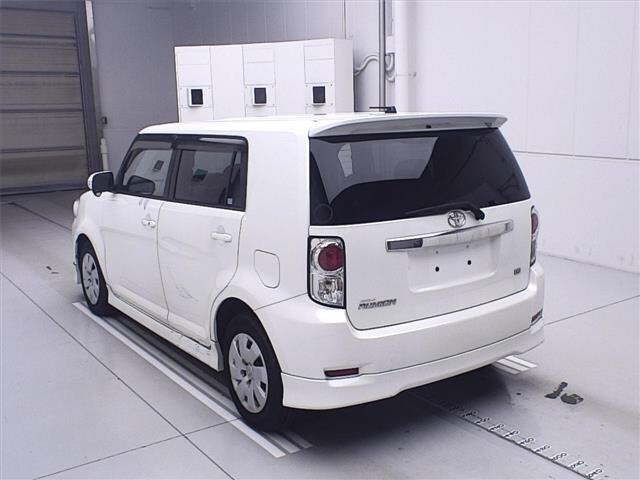 TOYOTA COROLLA RUMION 2012