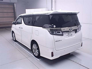 TOYOTA VELLFIRE 2020