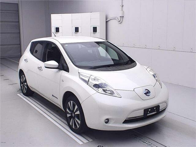 NISSAN LEAF 2016