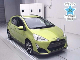 TOYOTA AQUA 2015