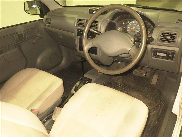 MITSUBISHI MINICA 2011