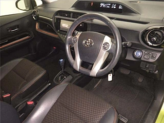 TOYOTA AQUA 2015