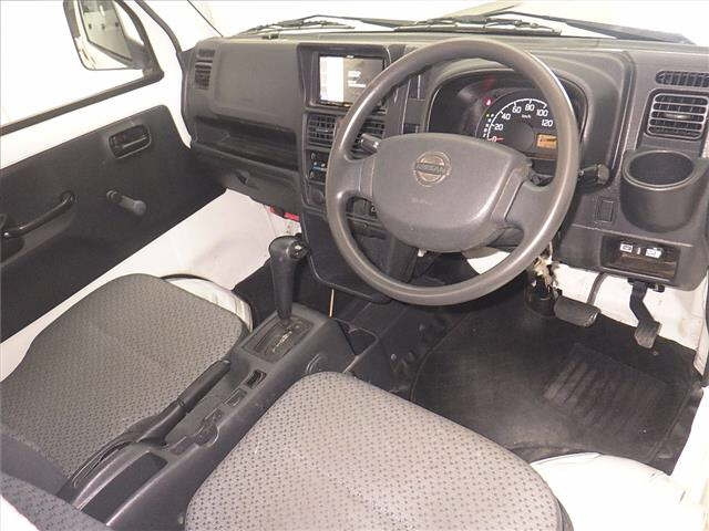 NISSAN CLIPPER TRUCK 2018