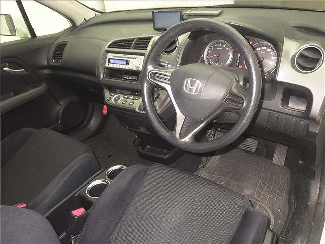 HONDA STREAM 2008
