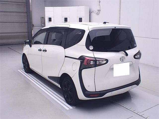 TOYOTA SIENTA 2020