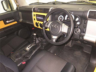 TOYOTA FJ CRUISER 2011