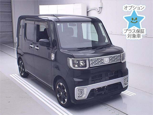 DAIHATSU WAKE 2015