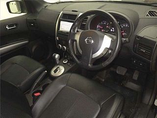 NISSAN X-TRAIL 2013