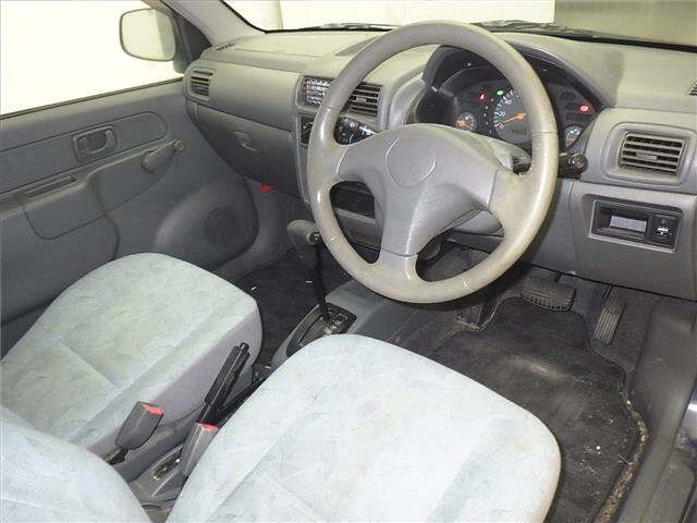 MITSUBISHI MINICA 2009
