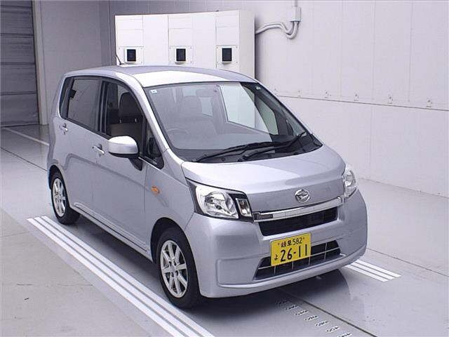 DAIHATSU MOVE 2013