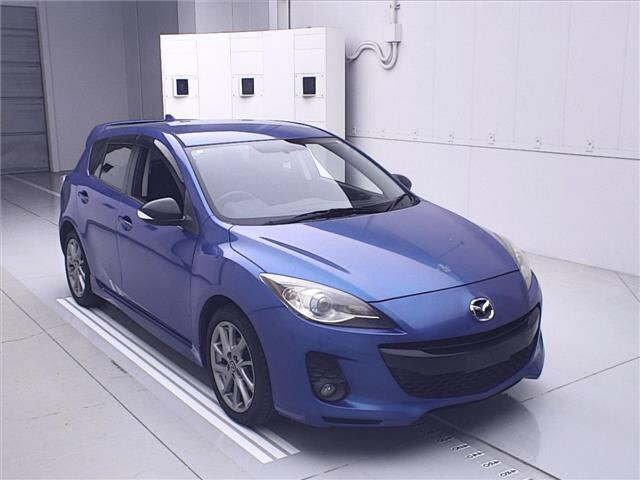 MAZDA AXELA 2013