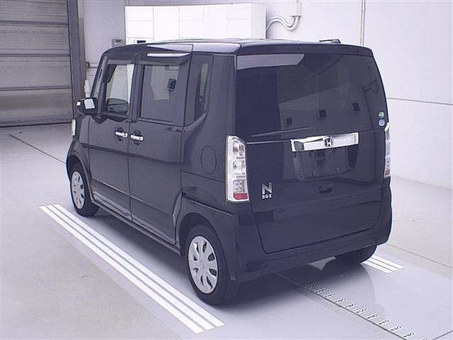 HONDA N BOX 2017