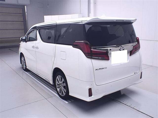TOYOTA ALPHARD 2023