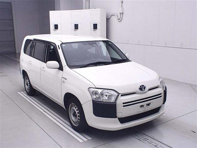 TOYOTA PROBOX 2020