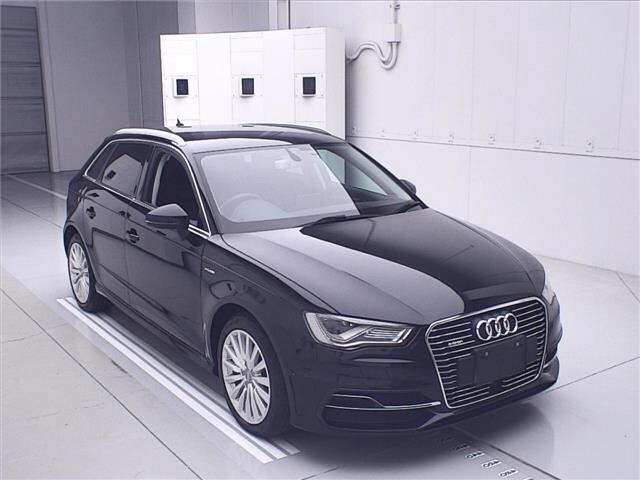 AUDI A3 2016