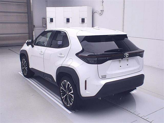 TOYOTA YARIS CROSS 2023