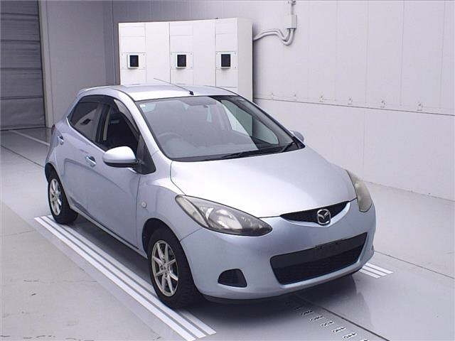 MAZDA DEMIO 2011