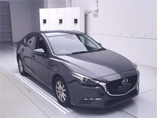 MAZDA AXELA 2016
