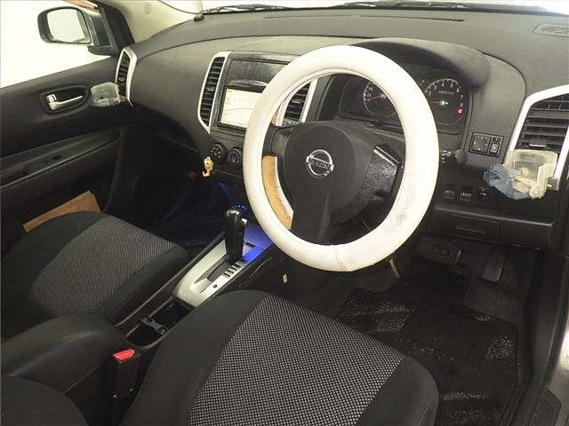 NISSAN WINGROAD 2009