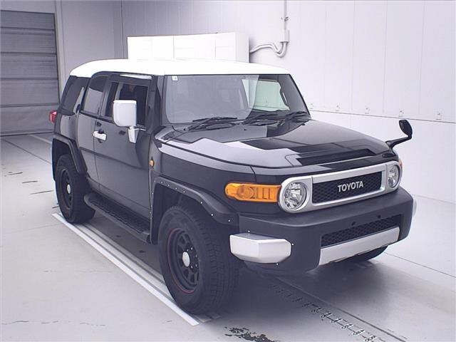 TOYOTA FJ CRUISER 2012