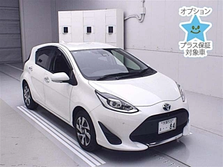 TOYOTA AQUA 2021