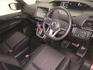 NISSAN SERENA 2018