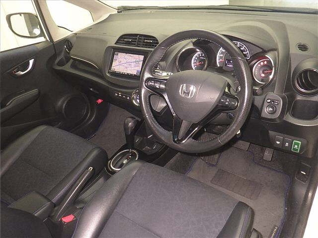 HONDA FIT SHUTTLE 2014