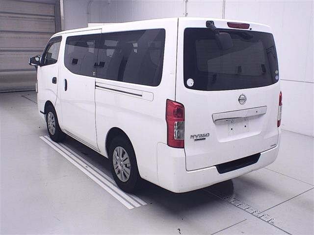 NISSAN CARAVAN VAN 2019