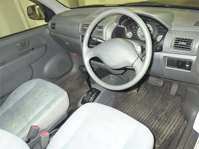 MITSUBISHI MINICA 2010