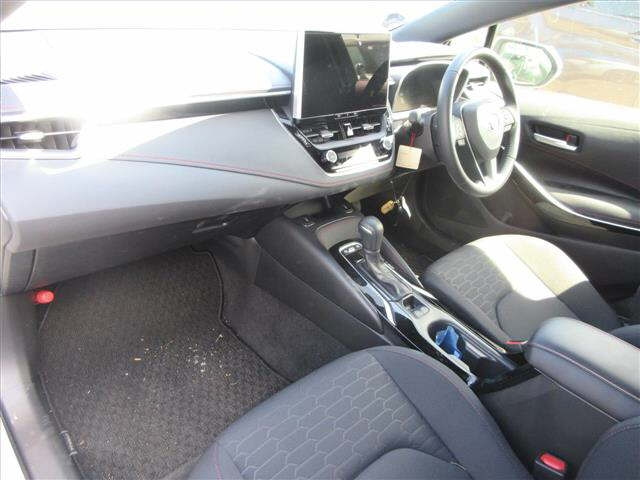 TOYOTA COROLLA SPORT 2024