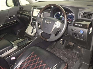 TOYOTA VELLFIRE 2012