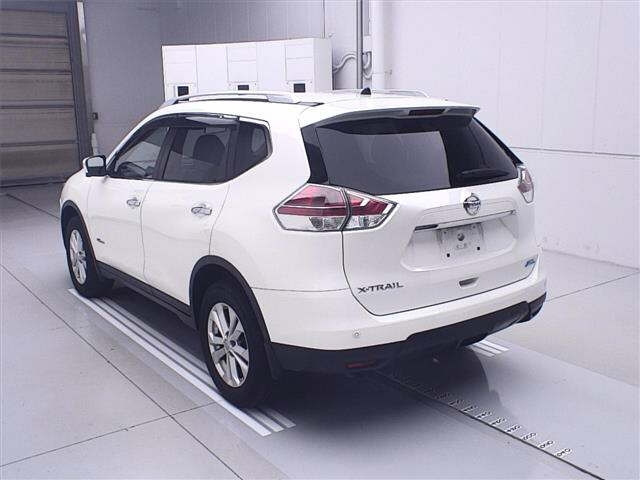 NISSAN X-TRAIL 2016