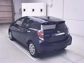 TOYOTA AQUA 2018