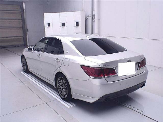 TOYOTA CROWN 2013