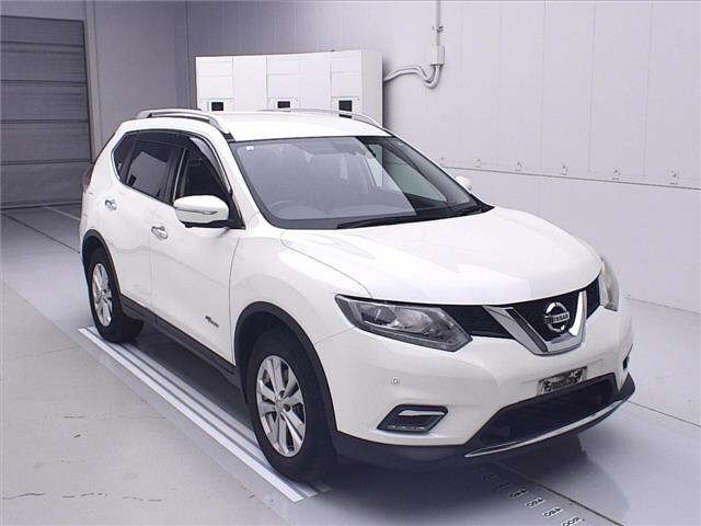 NISSAN X-TRAIL 2016
