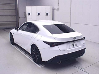 Заказать LEXUS IS