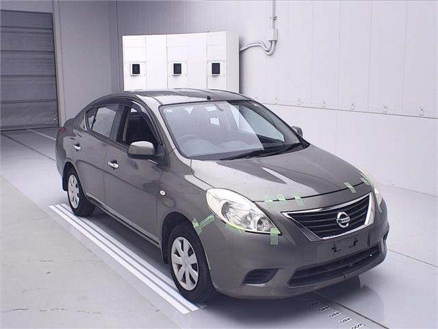 NISSAN TIIDA LATIO 2013
