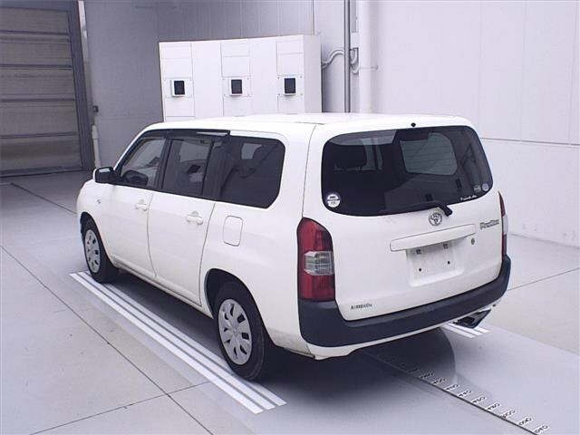 TOYOTA PROBOX 2017