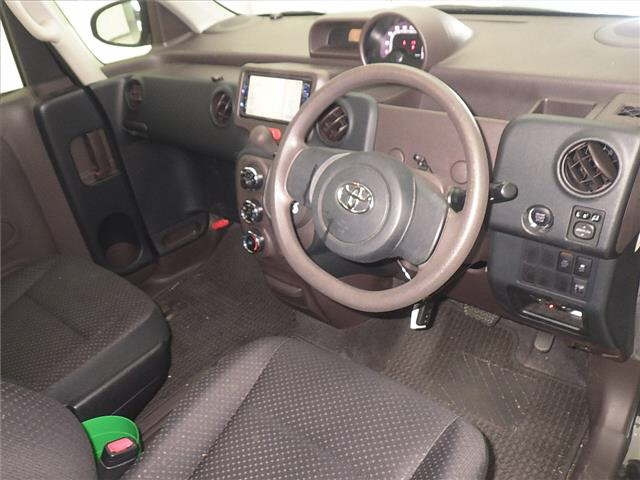 TOYOTA SPADE 2015