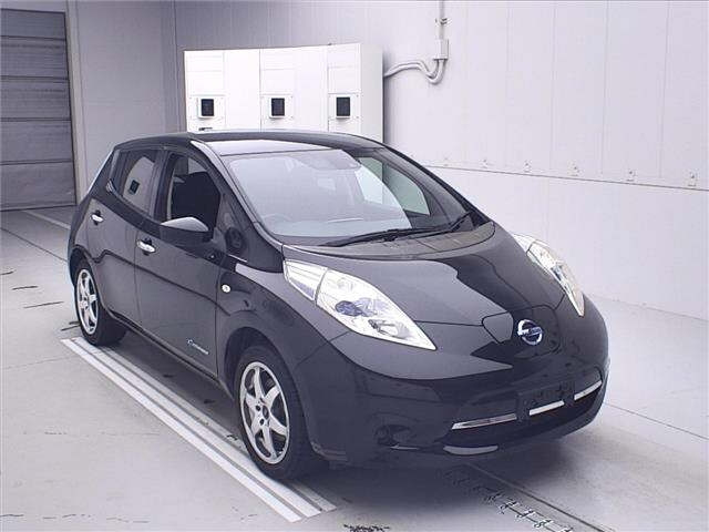 NISSAN LEAF 2016