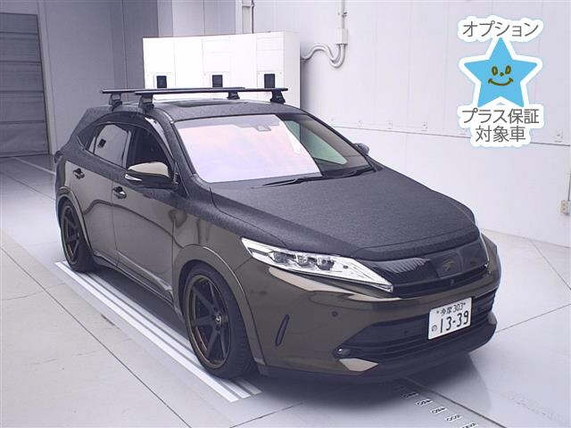 TOYOTA HARRIER 2017