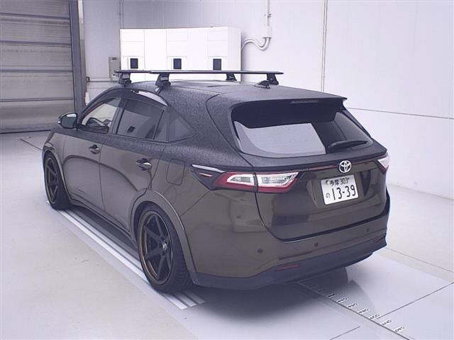 TOYOTA HARRIER 2017